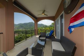 Altavista 4C Elegant 3-Bedroom Oceanview by Stay In CR - 4