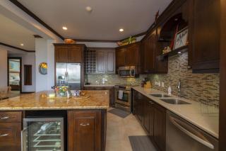 Altavista 4C Elegant 3-Bedroom Oceanview by Stay In CR - 1