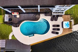 The Waterfront Villa - 6