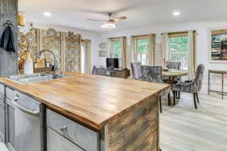7 Mi to Kitty Hawk Pier and Beach Studio with Patio! - 3