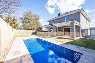 Solara House with Heated Pool and Cinema Room - 0