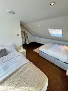 Cottage Flat 2BD Leyton Near Central Line - Sleeps 10 - 9