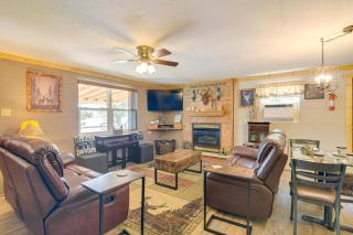 Waterfront Bull Shoals Lake Cabin with Deck and Views! - 6