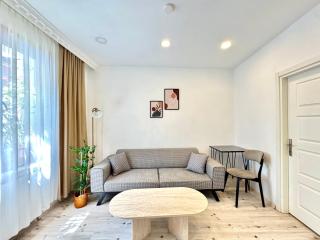 Central of İstanbul near to so many historic place - 0