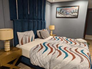 Classy Two-Bed Apartment - Goldcrest Mall and Residency - 3