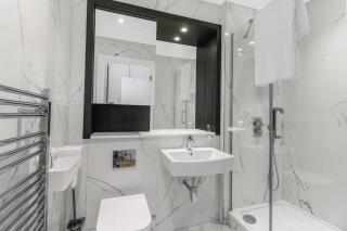 Modern Lux City 2 Bed, 2 Bath Netflix & FIFA PS4 - Birmingham - 5