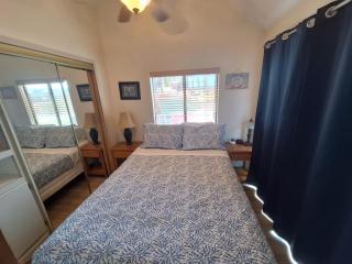 Oceanfront Cabin 3 W Jacuzzi & Impressive Views - Smith River - 8
