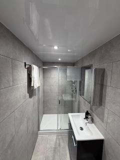 Stylish modern Guest house - Bedford - 1