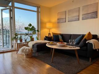 Exclusive flat with amazing view over the fjord - 8