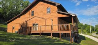 Augustus Lodge Bed & Breakfast - - 3