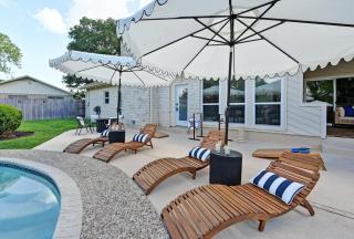Austin Music Retreat - 5-Bedroom home with Pool and Game Room - 4