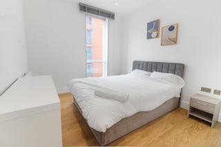 City Center Stay, Balcony, 2 bed 2 bath, WiFi - Birmingham - 4