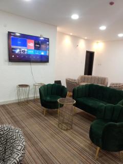 فندق وقاعات مفاتيح الاقصى - Amman - 0