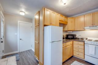 Home Near Kinnick, UI Health and Amish Country - Kalona - 1