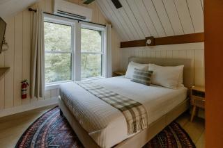 A-Frame Home - Cozy and Modern - Smoky Cottage - 3