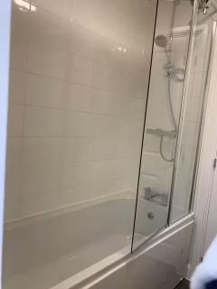 Double-bed room in Bierton - Aylesbury - 1