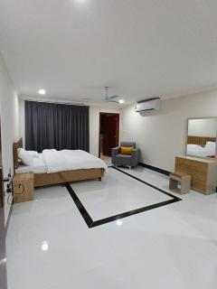 Greenfield Global Furnished Apartments - 3