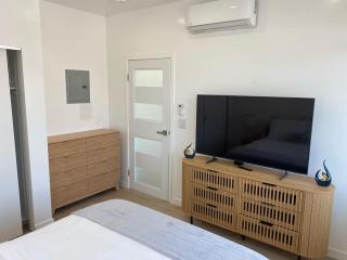 Pacific Coast Suites - Oceanfront Living - 7