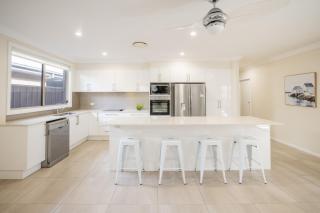 27a Dowling St - ducted air con, ground floor, close to the waterfront - 4