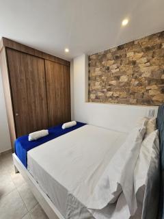 Apto Confortable en Zona Exclusiva de Laureles Medellín 401 Tranquilidad y cerca a todo - Medellín - 1