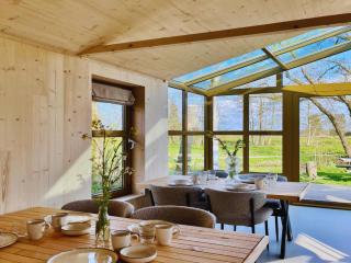 4 Tiny greenhouses in combination with a beautiful group space for the ultimate get-together - Scherpenzeel - 7