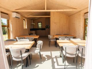 4 Tiny greenhouses in combination with a beautiful group space for the ultimate get-together - 4