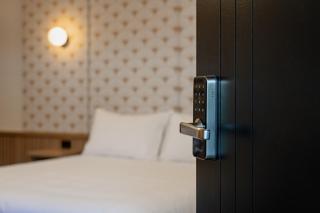 The Queens Gladstone - 6