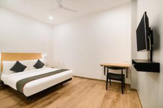 Townhouse The Awadh Airport Near Chaudhary Charan Singh International Airport - 0