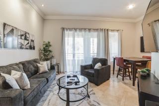 Fabulous Penthouse Apartment LAS VEGAS Strip view with resort amenities! 5 min walk to main attractions! ONLY LONG TERM RENTALS min 30 nights! - Las Vegas - 6