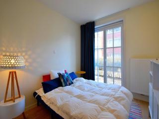 Sunny Ground Floor Escape - 7