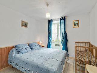 Vacation Home in Lacropte near Woods - Cendrieux - 2