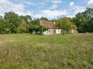 Vacation Home in Lacropte near Woods - 5