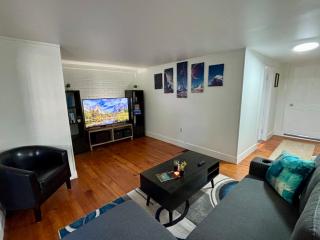 2-Bedroom Retreat in Charming Small Town - 0