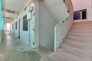 SPOT ON Hotel Chirag's - Pedda Ambarpet - 6