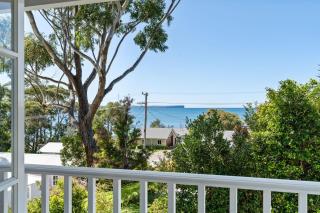 Whalers Retreat - Hyams Beach 3BR cottage - 1