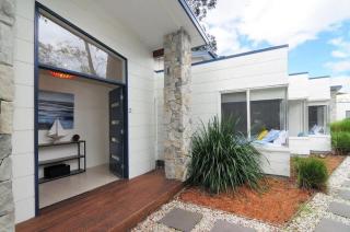 Acacia on Orion Beach - pet-friendly coastal home - 8