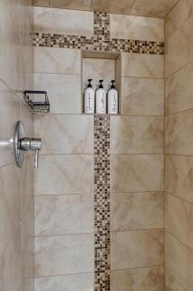 3 Bedroom Modern Getaway with Hot Tub and Pet Friendly - Sudbury - 4