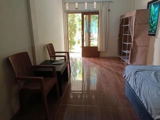 The Daun Puntik HomeStay - 1