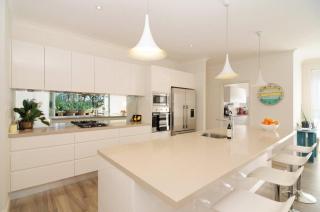 Beach Bliss - pet-friendly central Vincentia home - 4
