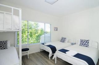 Beach Bliss - pet-friendly central Vincentia home - 1