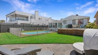Bella Blu Beach House - direct beach access - Vincentia - 8