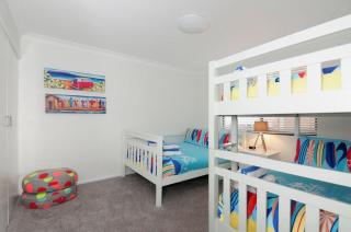 Bella Blu Beach House - direct beach access - Vincentia - 1