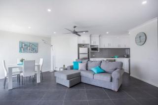 Mariners Mollymook Beach - beachside apartment - 8