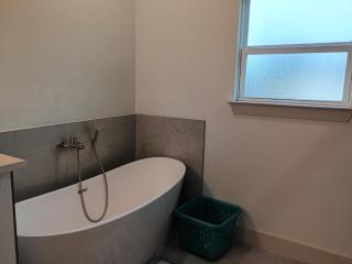 QUIET COZY HOME 4 Bed 3 bath - Ocala - 8