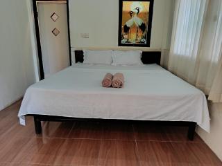 The Daun Puntik HomeStay - 9