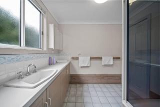 Bowen View - pet-friendly home near Hyams Beach - 1