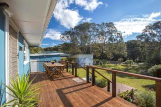 Retro Beach Cottage - classic surf getaway - Kioloa - 0