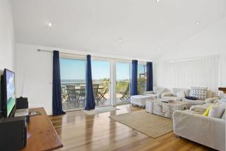 Sticks by the Sea - pet-friendly coastal home - 8