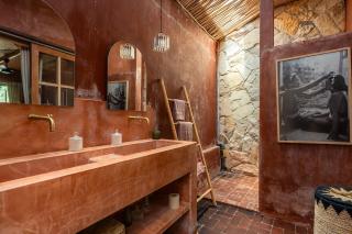 Beautiful 3BR Terracotta Villa in Pererenan - 4