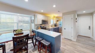 Beautiful Condo, Steps From Table Rock Lake & Sdc - 8